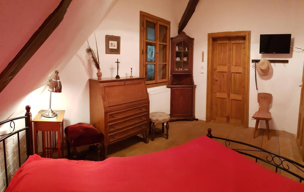 Apartmany U Sv. Floriana Slavonice Buitenkant foto
