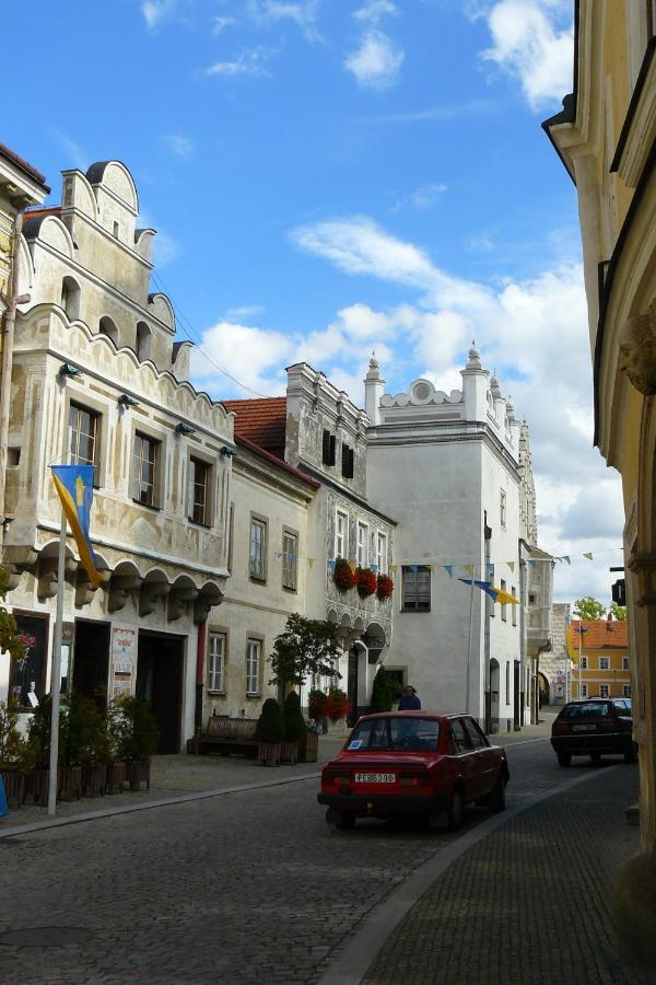 Apartmany U Sv. Floriana Slavonice Buitenkant foto